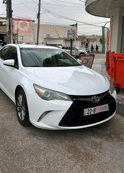 تۆیۆتا کامری